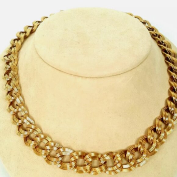 Monet Chunky Adjust. Double Ribbed Link Chain Necklace Gold Tone Vintage - Picture 2 of 5